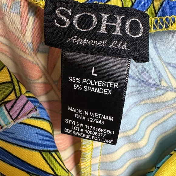 Soho Apparel Yellow and Blue Cropped Pants with Tropical Print Resort wear Large - Picture 3 of 8